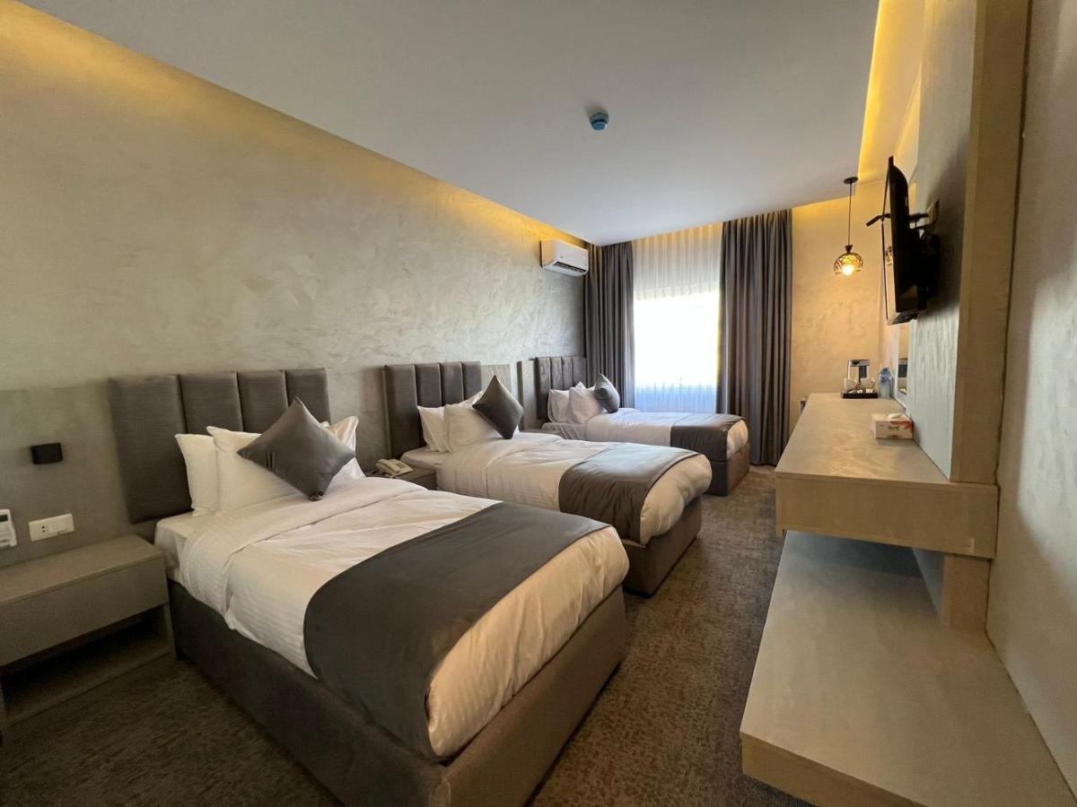 Kaya Hotel Amman Buitenkant foto