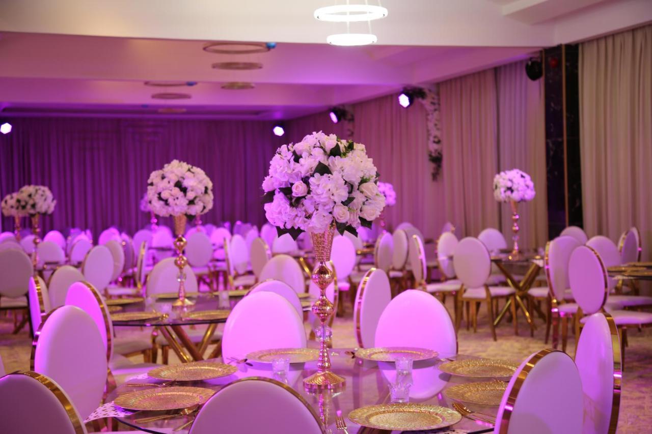Kaya Hotel Amman Buitenkant foto