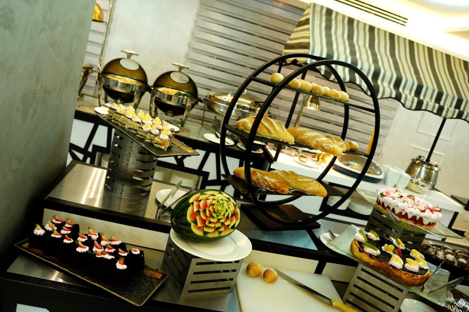 Kaya Hotel Amman Buitenkant foto