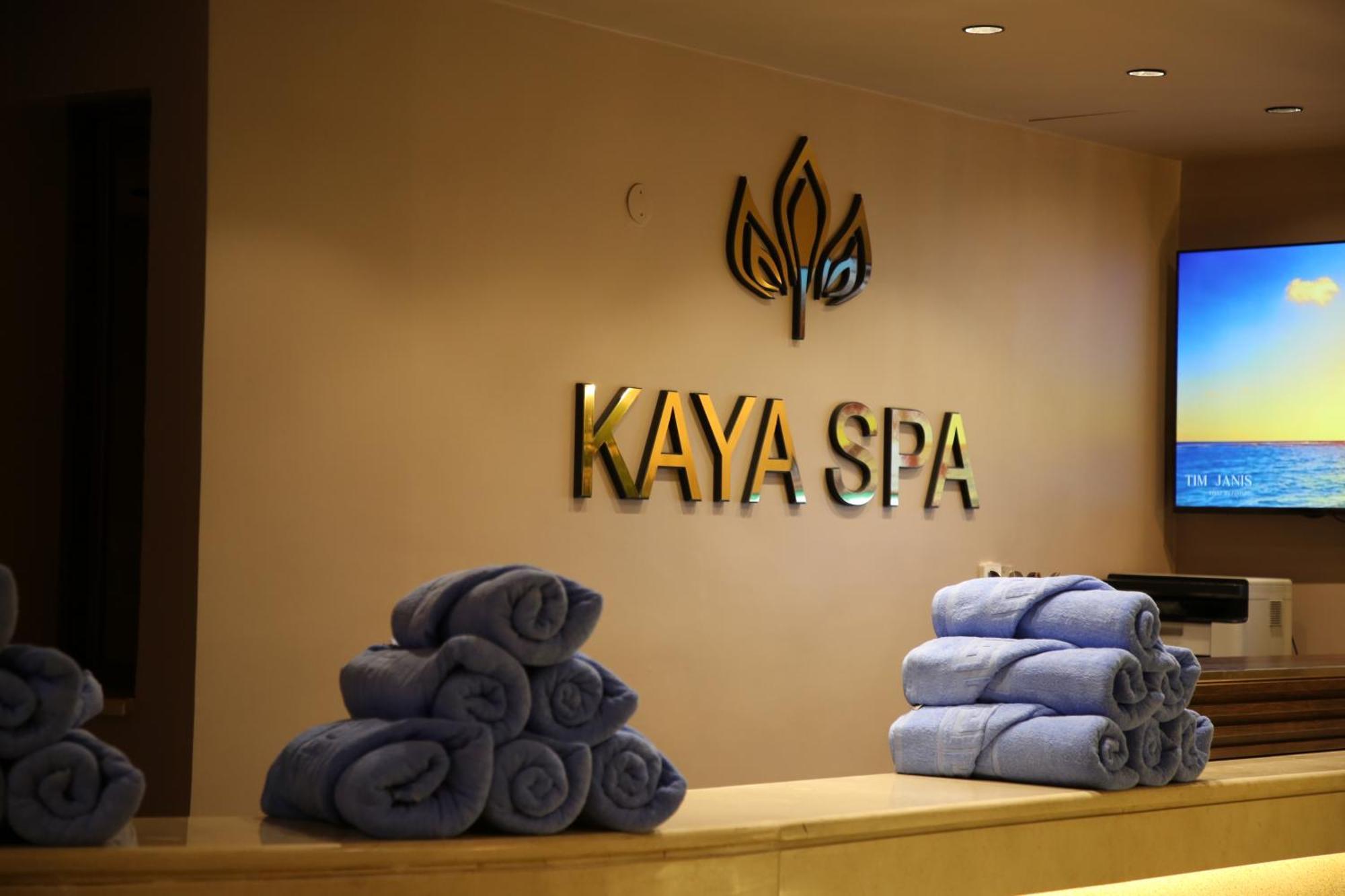 Kaya Hotel Amman Buitenkant foto