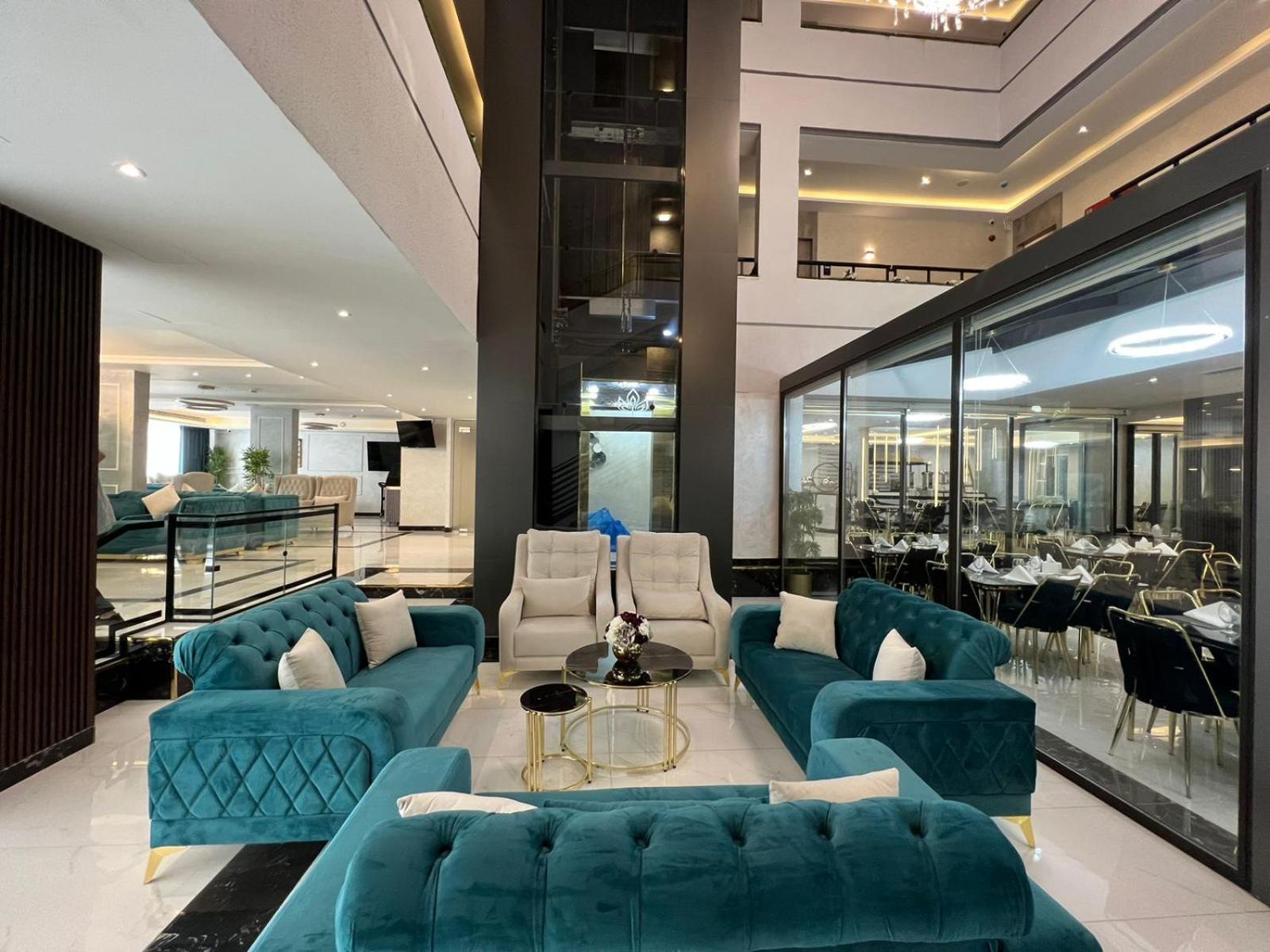 Kaya Hotel Amman Buitenkant foto