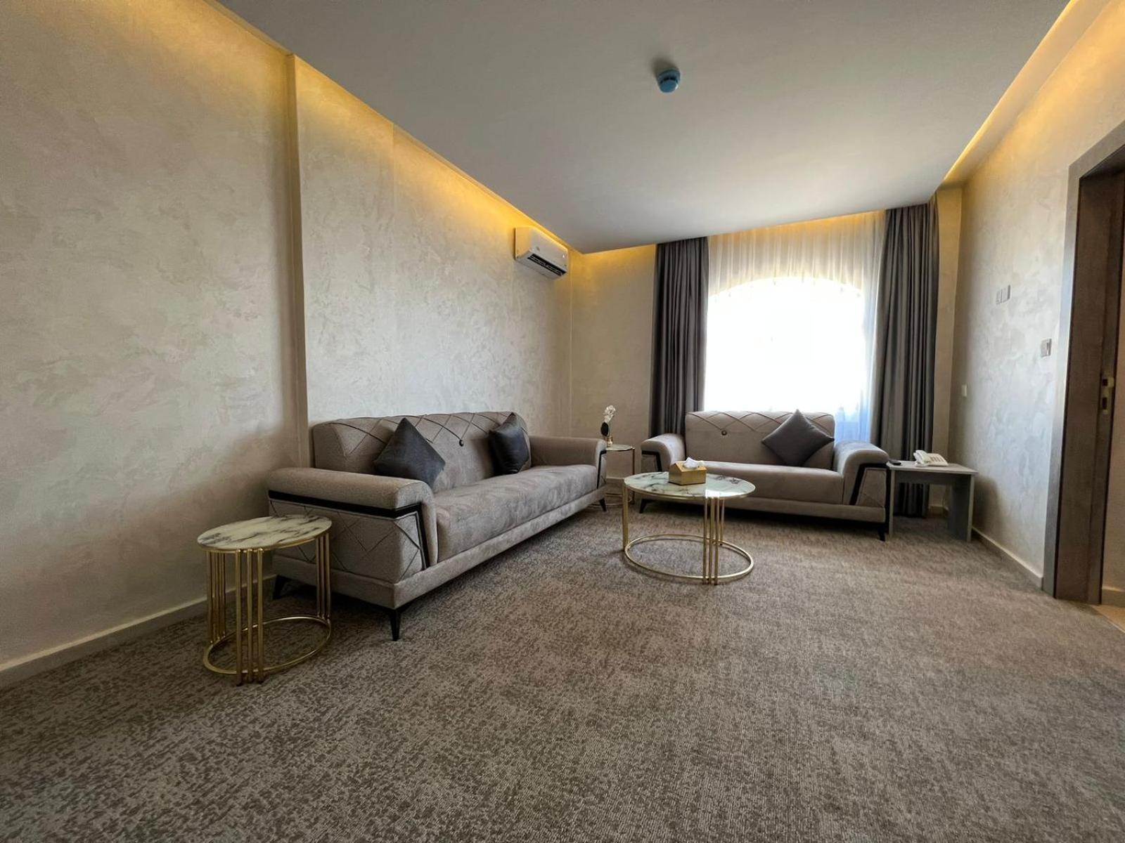Kaya Hotel Amman Buitenkant foto